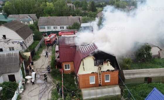 В Брянске после взрыва в здании Следственного комитета повреждена крыша