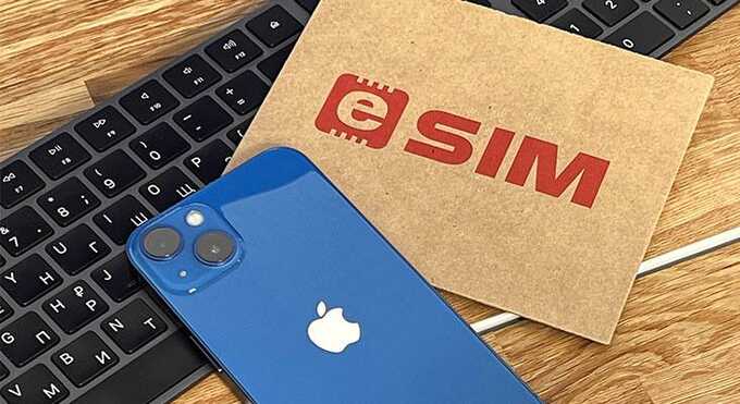 Пользователи iPhone жалуются на сбои в работе eSIM